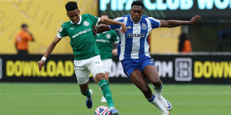 Palmeiras pressiona até o fim, mas fica no empate com o Porto na estreia da Copa do Mundo de Clubes