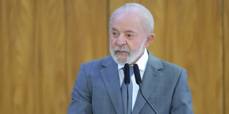 Lula: governo vai recorrer à OMC contra tarifas dos Estados Unidos