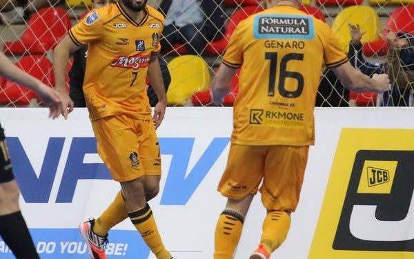 Sorocaba reage no segundo tempo, vence o Vélez Camaquã e se mantém líder da Liga Futsal
