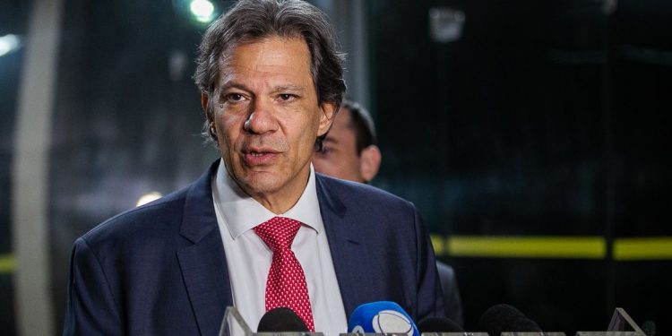 Haddad defende reglobalização sustentável e taxação de super-ricos
