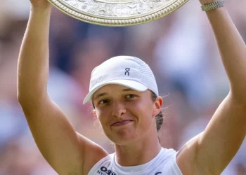 Com Swiatek, veja lista de campeãs de Wimbledon na ‘Era Aberta’ do Tênis