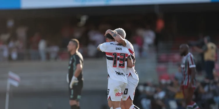 São Paulo mantém tabu contra o Fluminense pelo Brasileiro; confira