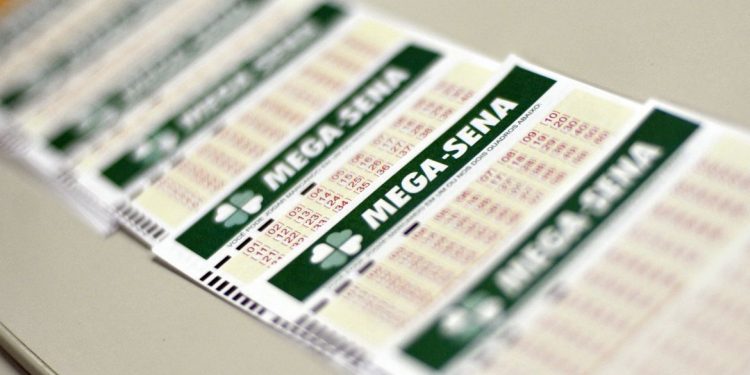 Ninguém acerta e prêmio da Mega-Sena vai a R$ 51 milhões