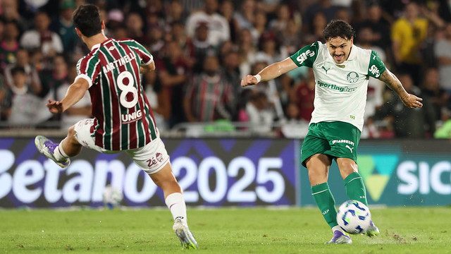 Palmeiras vence o Fluminense no Maracanã pelo Brasileirão