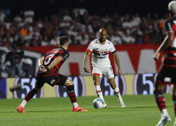 Brasileirão retorna com Flamengo x São Paulo neste sábado, no Maracanã