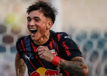 Bragantino vence Flu e quebra sequência
