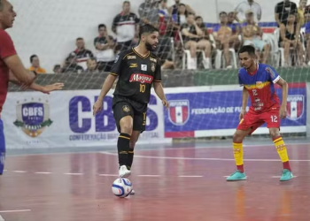 Magnus sai na frente do Bregafó no jogo de ida da semifinal da Copa do Brasil