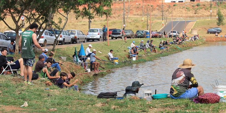 Evento de pesca comemora Dia dos Pais neste final de semana