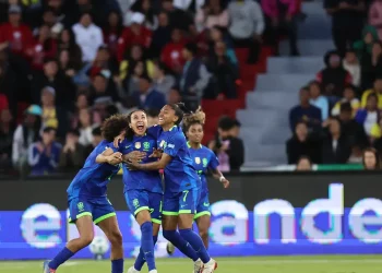 Em final emocionante, Brasil bate Colômbia e é campeão da Copa América