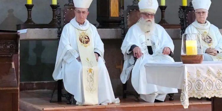 Arcebispo Dom Maurício Grotto celebra 25 anos de episcopado em Botucatu