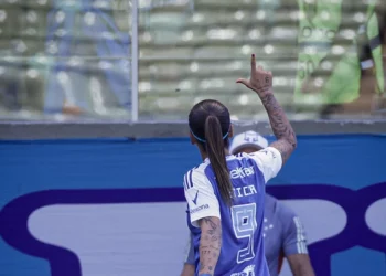 Cruzeiro vence RB Bragantino e conquista vaga inédita na semi do Brasileiro Feminino