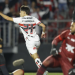 São Paulo bate o Vitória e cola no G6 do Brasileirão