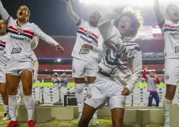São Paulo bate Ferroviária e avança à semi do Brasileirão Feminino