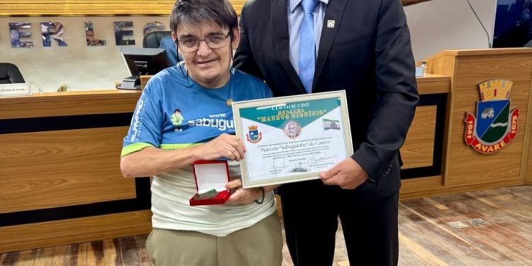 Marcelo Sabuguinho de Castro é homenageado com a “Medalha Maneco Dionísio