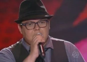 Morre Elias Moreira, cantor que participou do The Voice Brasil