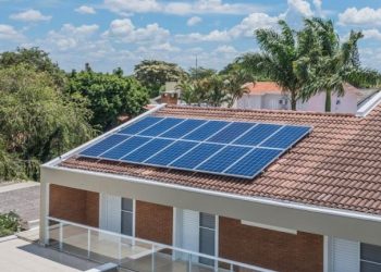 Escola Estadual de Taquarituba recebe usina solar da CPFL Santa Cruz