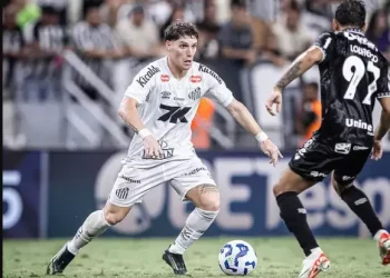 Santos é derrotado pelo Ceará na Arena Castelão