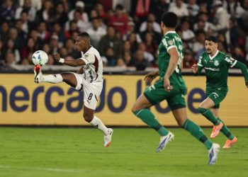 Palmeiras perde da LDU em Quito e se complica na semifinal da Libertadores