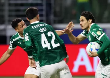 Palmeiras goleia LDU e vai à final da Libertadores