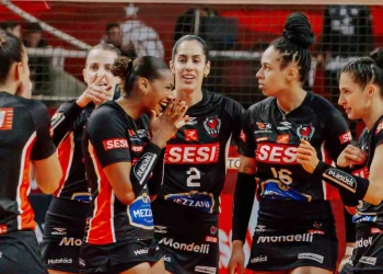 Sesi Bauru vira sobre o Sorocaba com atuação decisiva de jogadora que saiu do banco