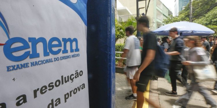 MEC permitirá uso das três últimas notas do Enem no Sisu 2026
