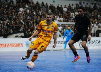 Corinthians vence o Magnus na prorrogação e garante vaga nas semifinais da LNF Timão enfrentará o Campo Mourão por uma vaga na final da competição. LNF