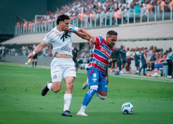 Fortaleza sai na frente, mas fica no empate com o Santos em confronto direto na Série A