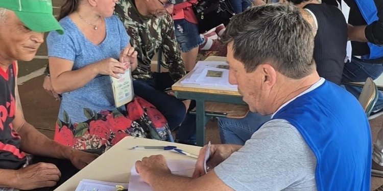 Prefeitura desenvolve projeto de regularização fundiária na Vila Esperança