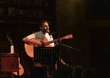 Paulo Novaes é atração no Projeto Cordão no dia 22