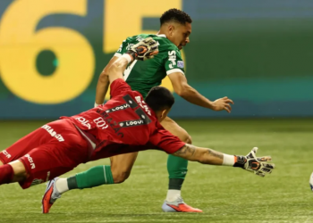 Palmeiras vence o Santos e abre vantagem na ponta do Brasileirão