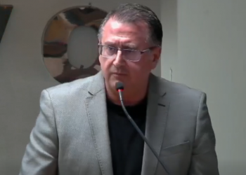 PREFEITO CONFRONTA OPOSIÇÃO EM SESSÃO DA CÂMARA DE AVARÉ E ACUSA VEREADOR DE LEVAR “MENTIRAS” À POPULAÇÃO