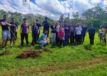 JUVENTUDE –  Avaré inicia projeto de arborização com participação de estudantes