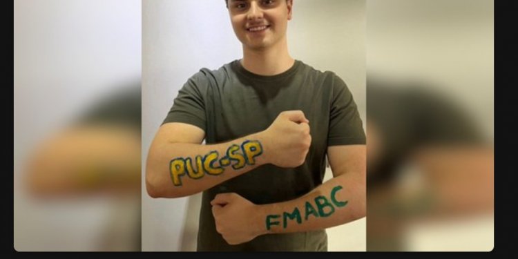 Jovem de 18 anos estuda mais de dez horas por dia e alcança nota 980 na redação do Enem: ‘Frutos da dedicação’, diz Vinicius Chiquieri, natural de Avaré (SP), se mudou para a capital paulista, onde iniciou um curso preparatório particular para vestibulares. Atualmente, ele está matriculado no curso de medicina em uma universidade de São Paulo.