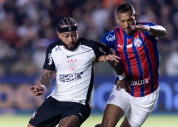 Corinthians toma virada do Bahia pelo Brasileiro