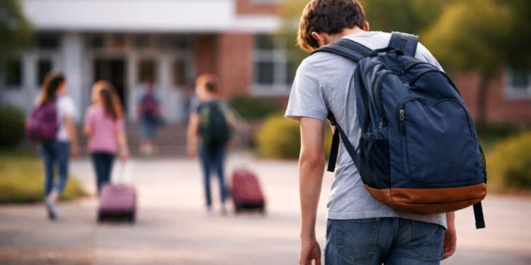 Volta às aulas: cinco sinais de que a mochila do estudante está pesada