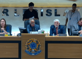 CÂMARA DE AVARÉ APROVA ABERTURA DE COMISSÃO PROCESSANTE CONTRA O PRESIDENTE SAMUEL PAES; VEJA VÍDEO