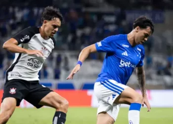 Corinthians busca empate com o Cruzeiro pelo Brasileiro