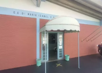 Inspetora de escola cívico-militar registra boletim de ocorrência após ser ofendida por dois alunos em Avaré