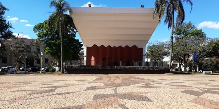 UNIDOS PELA VIDA”: AVARÉ RECEBE EVENTO DE FÉ E VALORIZAÇÃO DA VIDA NA CONCHA ACÚSTICA