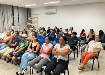 *EDUCAÇÃO* – *Palestra na EJA destaca a importância da preservação da água*