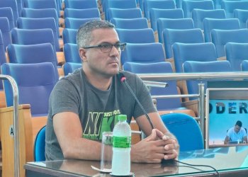 COMISSÃO PROCESSANTE OUVE SERVIDORES E POLICIAL EM SEGUNDO DIA DE OITIVAS SOBRE DENÚNCIA CONTRA PRESIDENTE DA CÂMARA DE AVARÉ