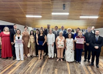 CÂMARA DE AVARÉ CELEBRA 150 ANOS E HOMENAGEIA MULHERES COM TÍTULO DE MULHER BENEMÉRITA