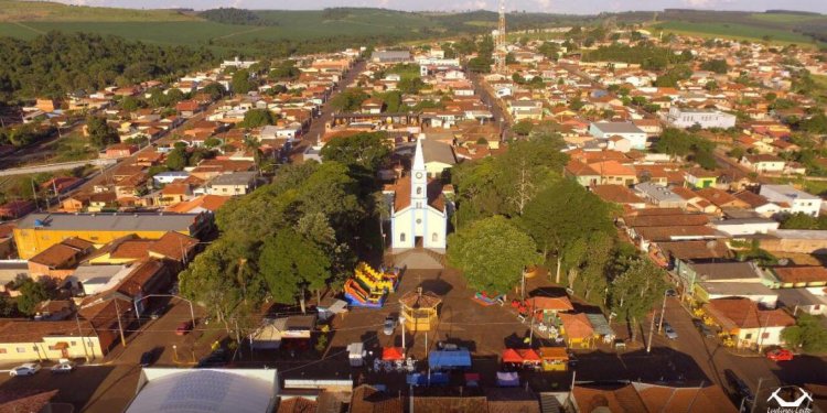 RECÉM-NASCIDO É ENCONTRADO ABANDONADO EM CAIXA EM ARANDU