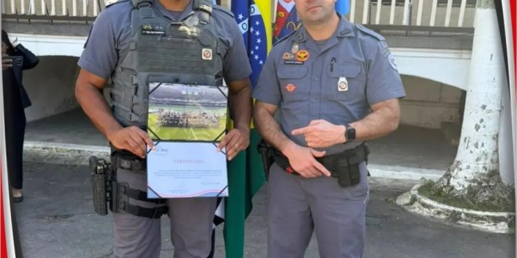 FORMATURA DE OFICIAL NO 2º BATALHÃO DE POLÍCIA DE CHOQUE