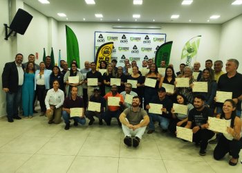 *CAPACITAÇÃO* – Alunos do curso de operação de drones receberam certificados de conclusão