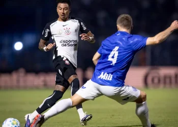 Corinthians vence o Barra-SC na Copa do Brasil