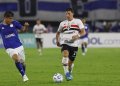 São Paulo empata com Millonarios e segue líder na Sul-Americana