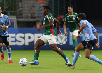 Palmeiras vence o Sporting Cristal e lidera grupo na Libertadores