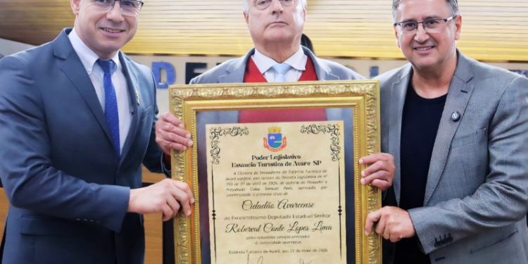 *CONTE LOPES RECEBE TÍTULO DE CIDADÃO AVAREENSE APÓS HISTÓRICA ATUAÇÃO EM PROL DA ESTÂNCIA TURÍSTICA DE AVARÉ*