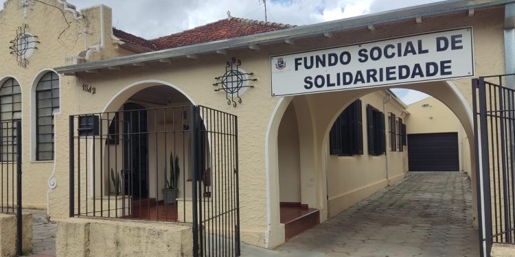 SOLIDARIEDADE* *Com a chegada do frio, Fundo Social inicia Campanha do Agasalho 2026*
